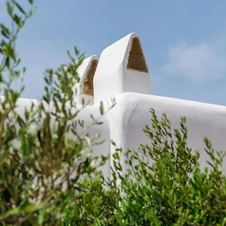 Levi's By Ethos Hospitality - Tennis Court Villa Panormos (Mykonos)