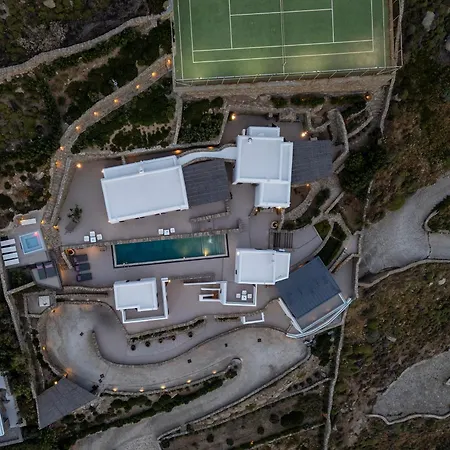 Levi's By Ethos Hospitality - Tennis Court