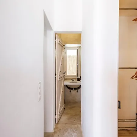 Levi's By Ethos Hospitality - Tennis Court Villa