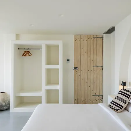 Levi's By Ethos Hospitality - Tennis Court * Panormos (Mykonos)