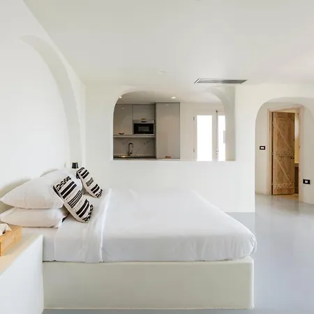 Levi's By Ethos Hospitality - Tennis Court Villa Panormos (Mykonos)